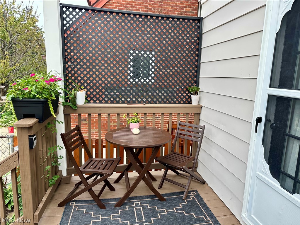 6608 Orchard Grove Avenue Cleveland OH 44144