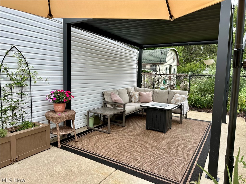 6608 Orchard Grove Avenue Cleveland OH 44144