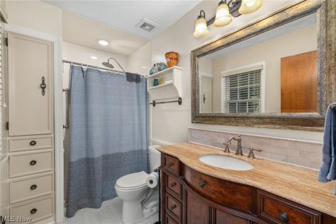 1235 Canteberry Lane Mansfield OH 44906