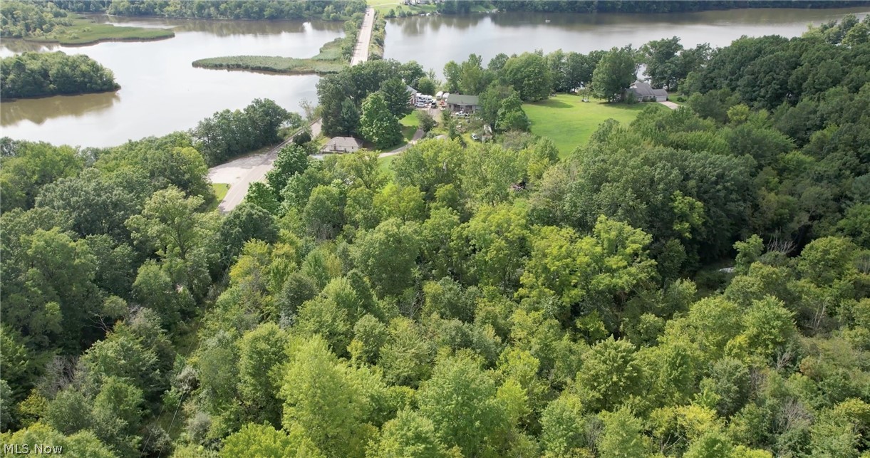 16400 Ellsworth Road Lake Milton OH 44429