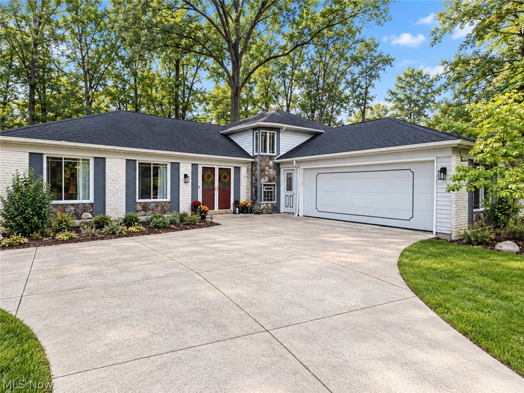 27831 Blossom Boulevard North Olmsted OH 44070