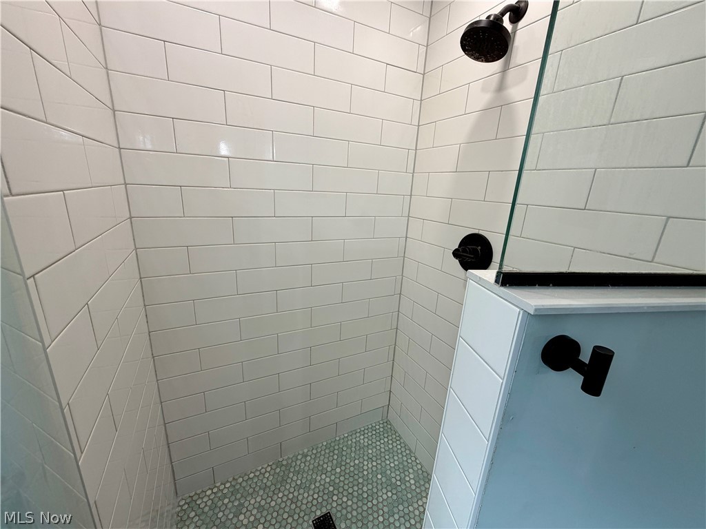 27831 Blossom Boulevard North Olmsted OH 44070