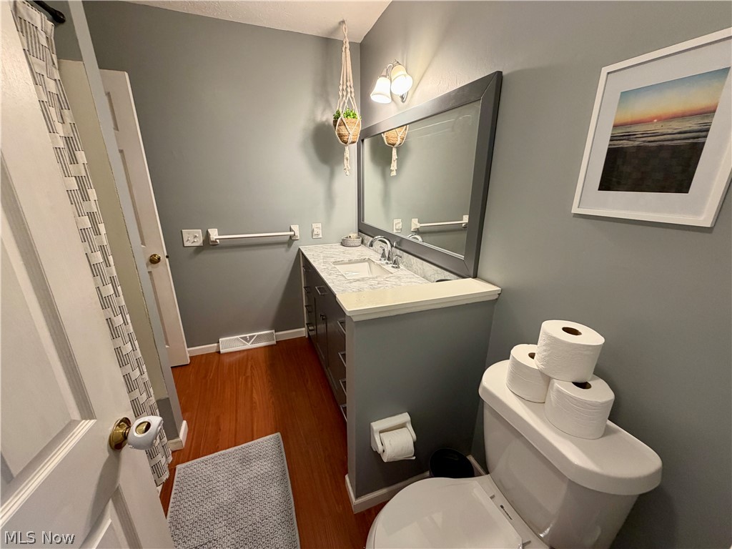 27831 Blossom Boulevard North Olmsted OH 44070
