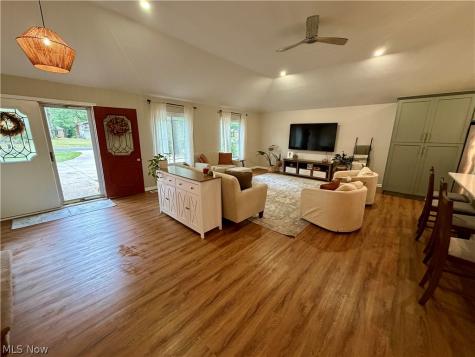 27831 Blossom Boulevard North Olmsted OH 44070