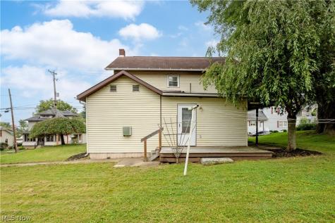 365 E Adams Street Millersburg OH 44654