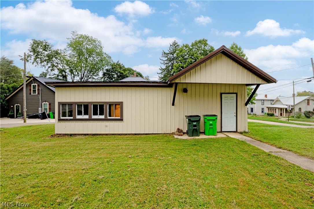 365 E Adams Street Millersburg OH 44654