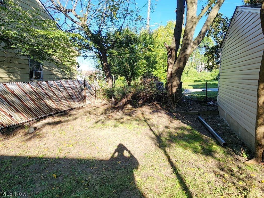 8509 Jeffries Avenue Cleveland OH 44105