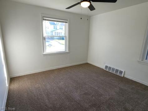 8509 Jeffries Avenue Cleveland OH 44105
