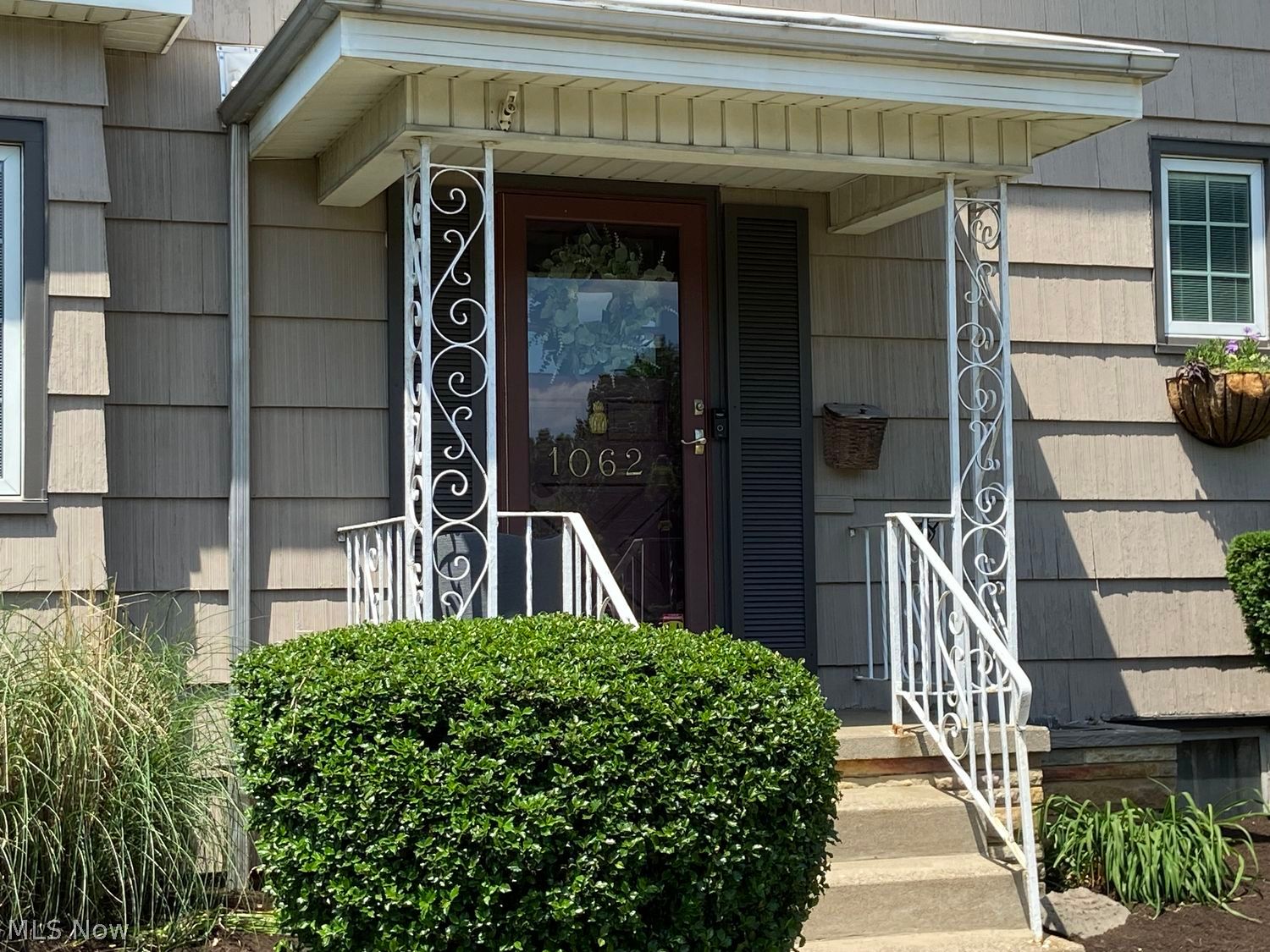 1062 Irvington Avenue NE Massillon OH 44646