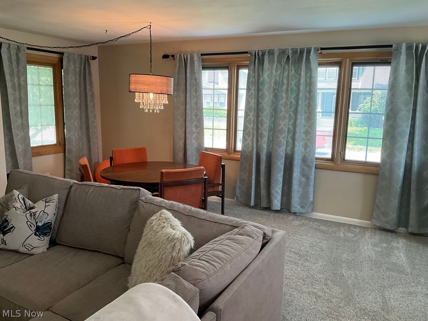 1062 Irvington Avenue NE Massillon OH 44646