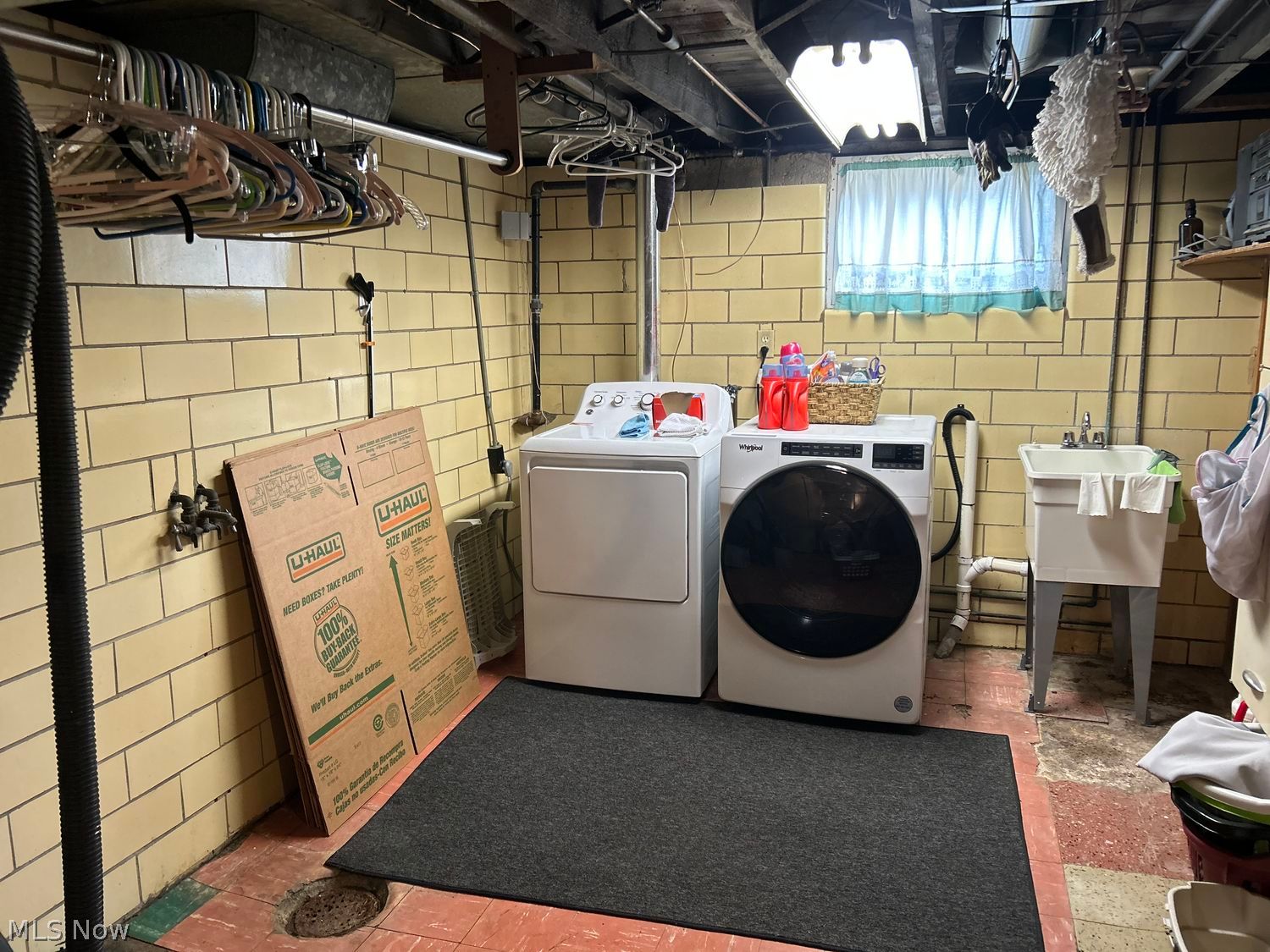 1062 Irvington Avenue NE Massillon OH 44646