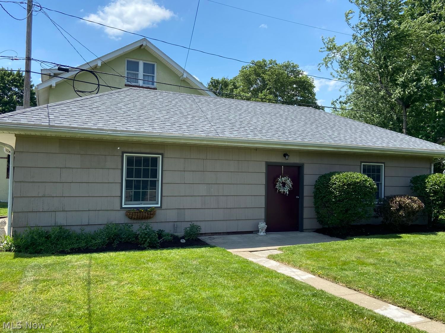 1062 Irvington Avenue NE Massillon OH 44646