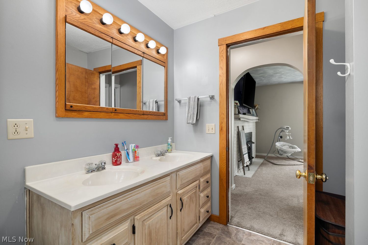 369 U.s. 250 Ashland OH 44805
