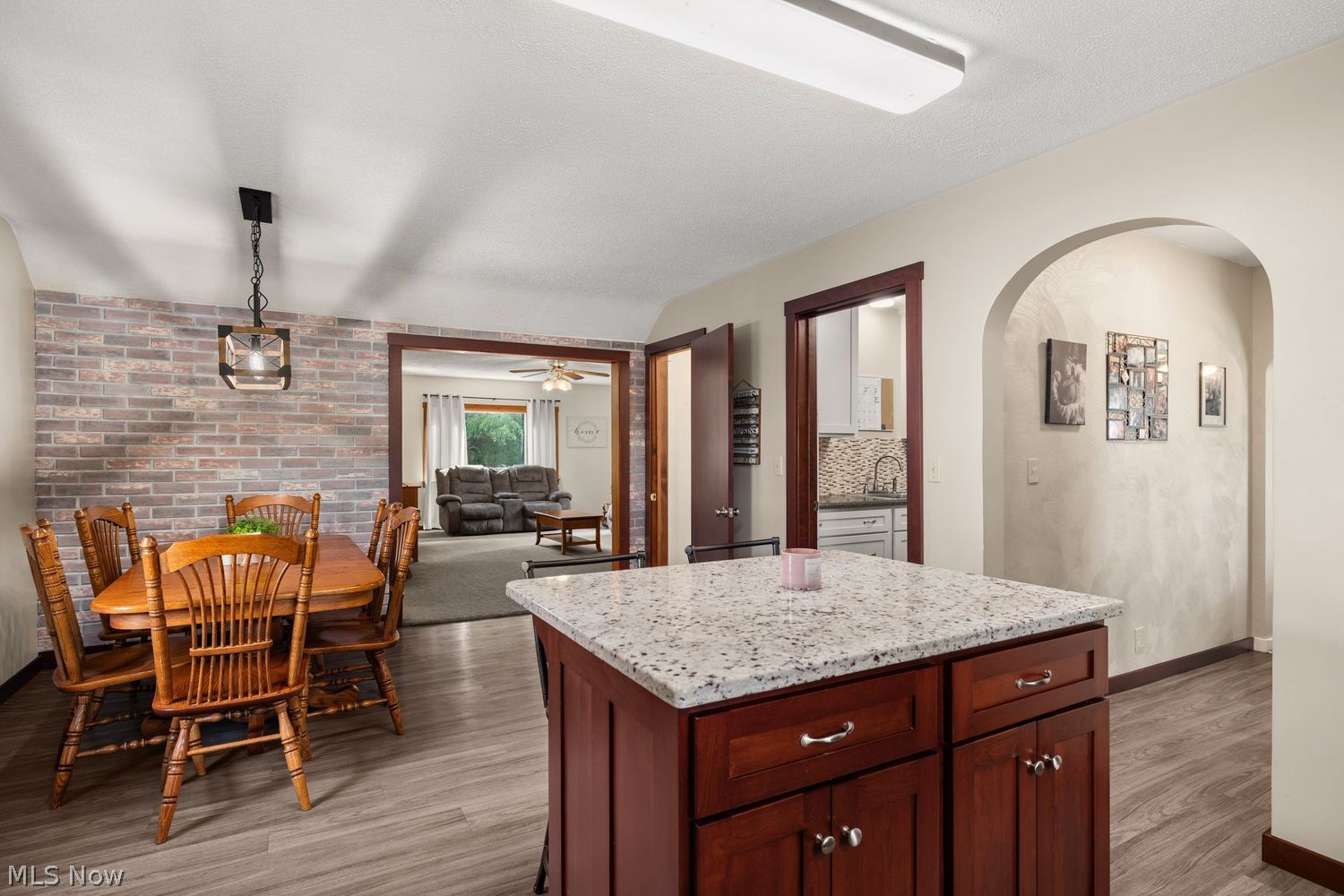 369 U.s. 250 Ashland OH 44805
