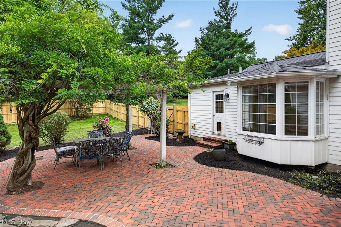 7671 Salem Drive Hudson OH 44236