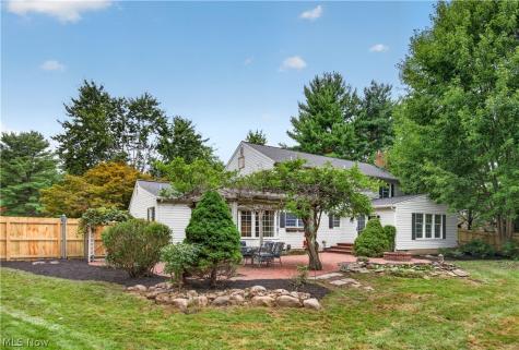 7671 Salem Drive Hudson OH 44236