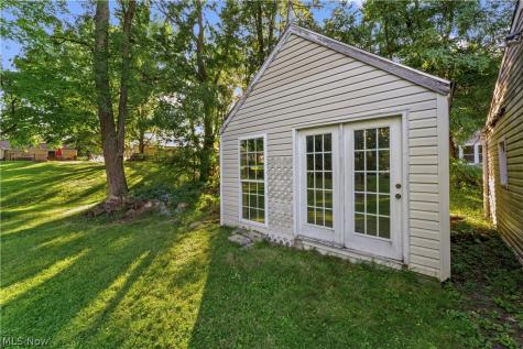 1744 Westwood Drive Twinsburg OH 44087