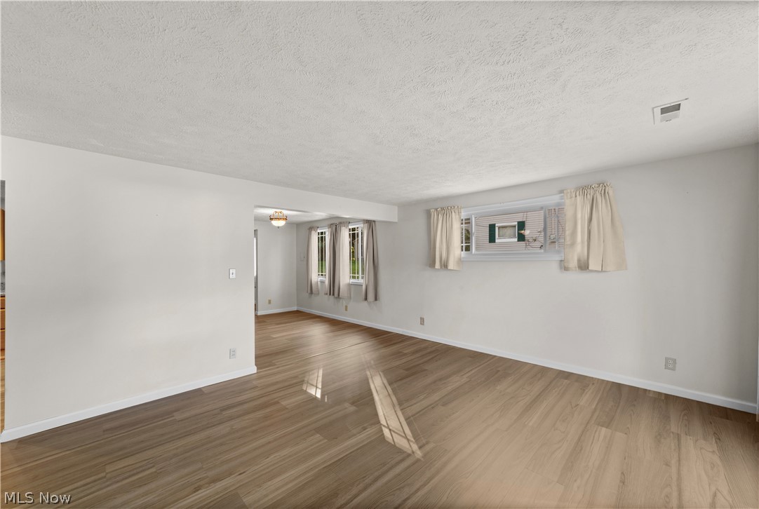 1744 Westwood Drive Twinsburg OH 44087