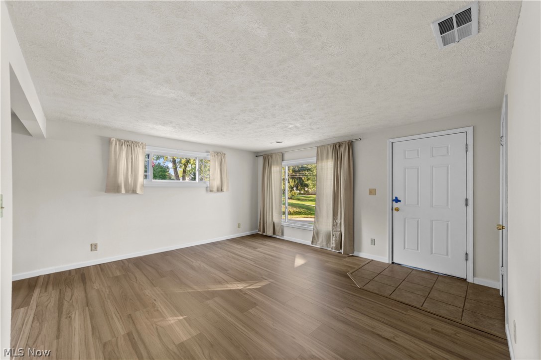 1744 Westwood Drive Twinsburg OH 44087