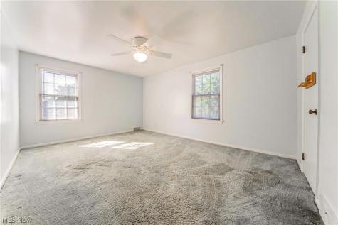 19701 Fairmount Boulevard Shaker Heights OH 44118