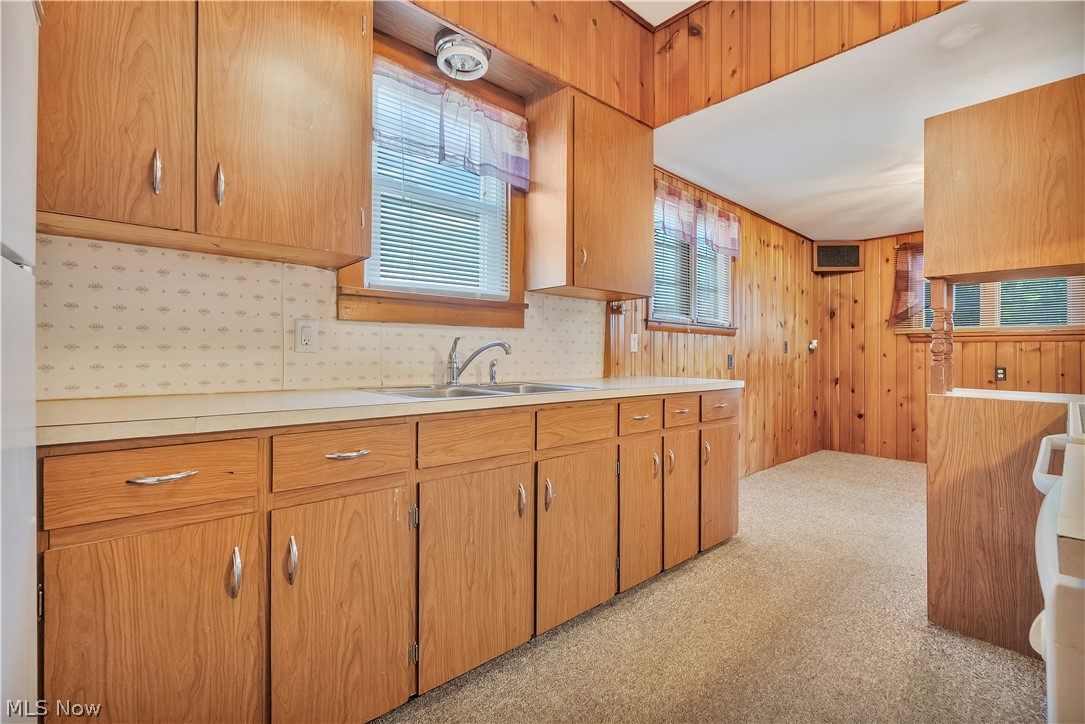286 5th Street NW Carrollton OH 44615