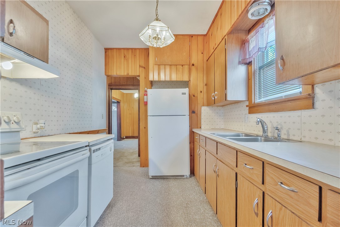 286 5th Street NW Carrollton OH 44615