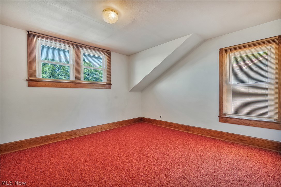 286 5th Street NW Carrollton OH 44615