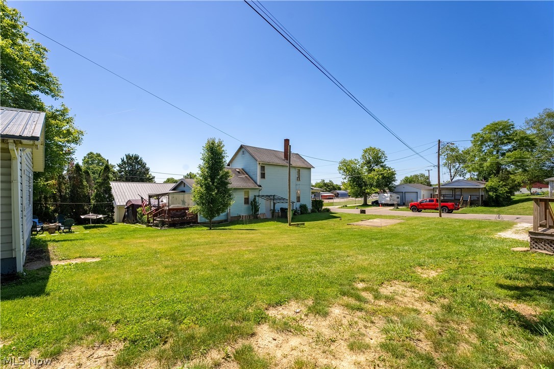 286 5th Street NW Carrollton OH 44615