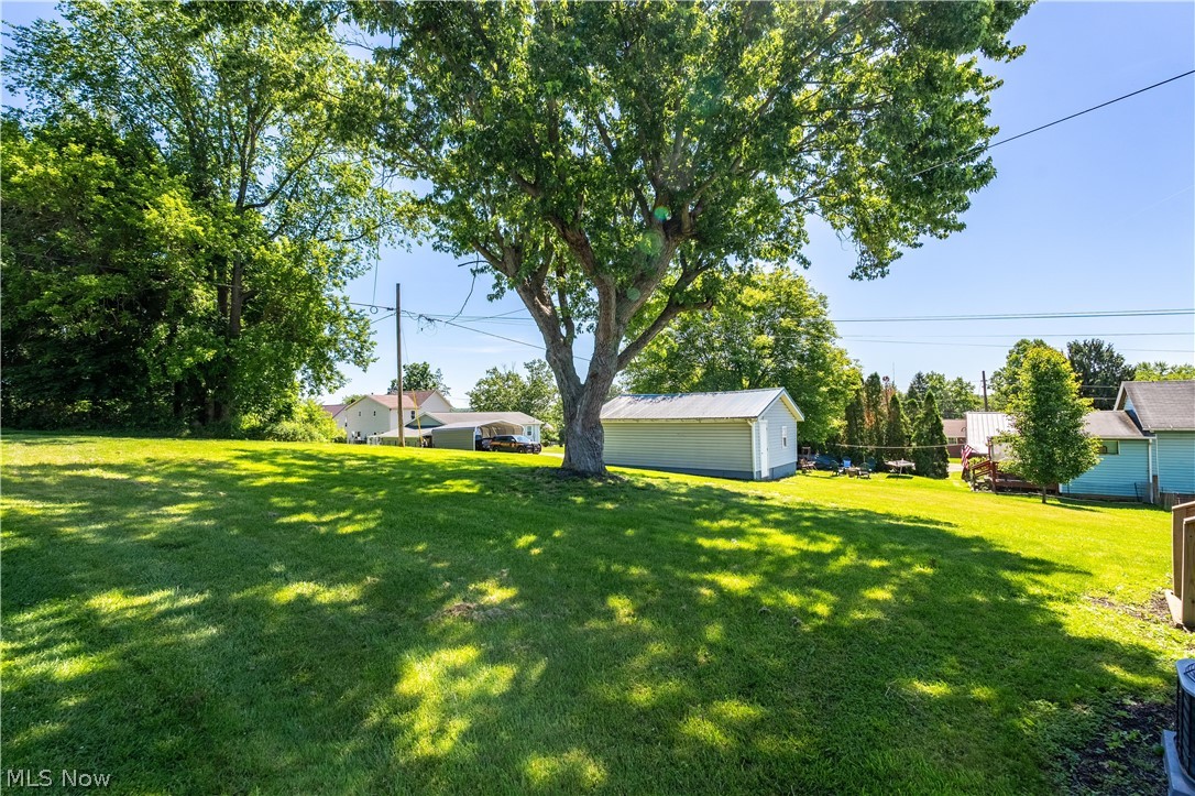 286 5th Street NW Carrollton OH 44615