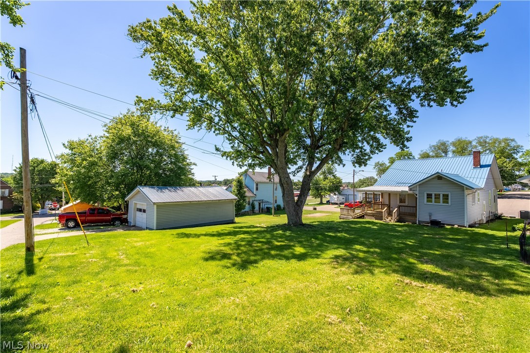 286 5th Street NW Carrollton OH 44615