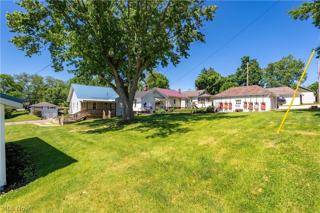 286 5th Street NW Carrollton OH 44615