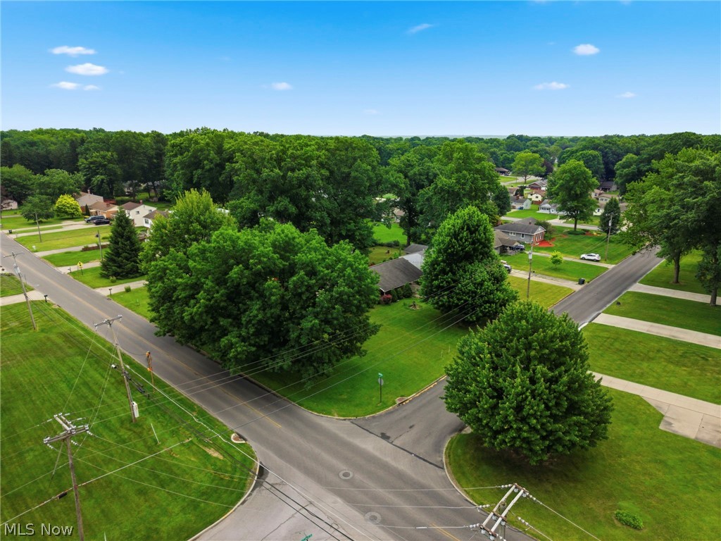 1627 Yolanda Drive Youngstown OH 44511