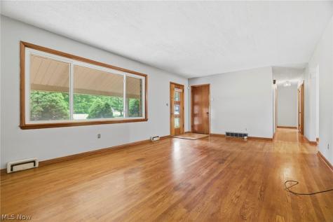 1627 Yolanda Drive Youngstown OH 44511