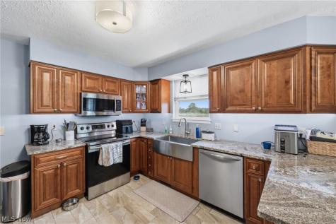 15340 Cowley Road Grafton OH 44028