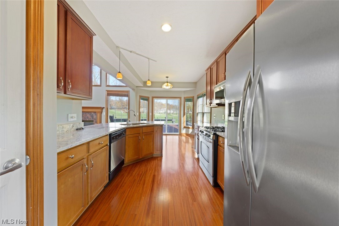 4221 Queens Gate Avon OH 44011