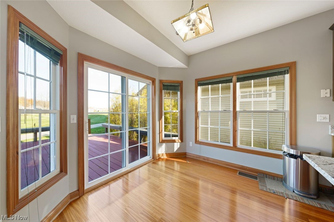 4221 Queens Gate Avon OH 44011