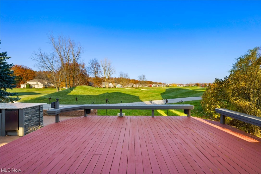 4221 Queens Gate Avon OH 44011