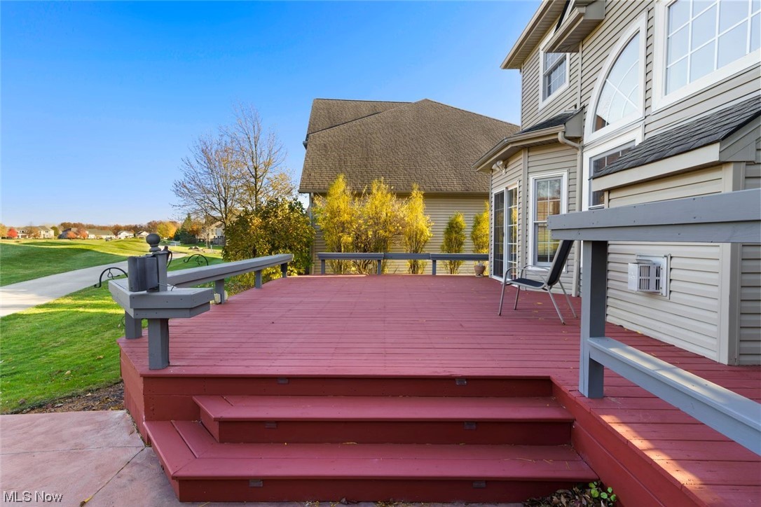 4221 Queens Gate Avon OH 44011