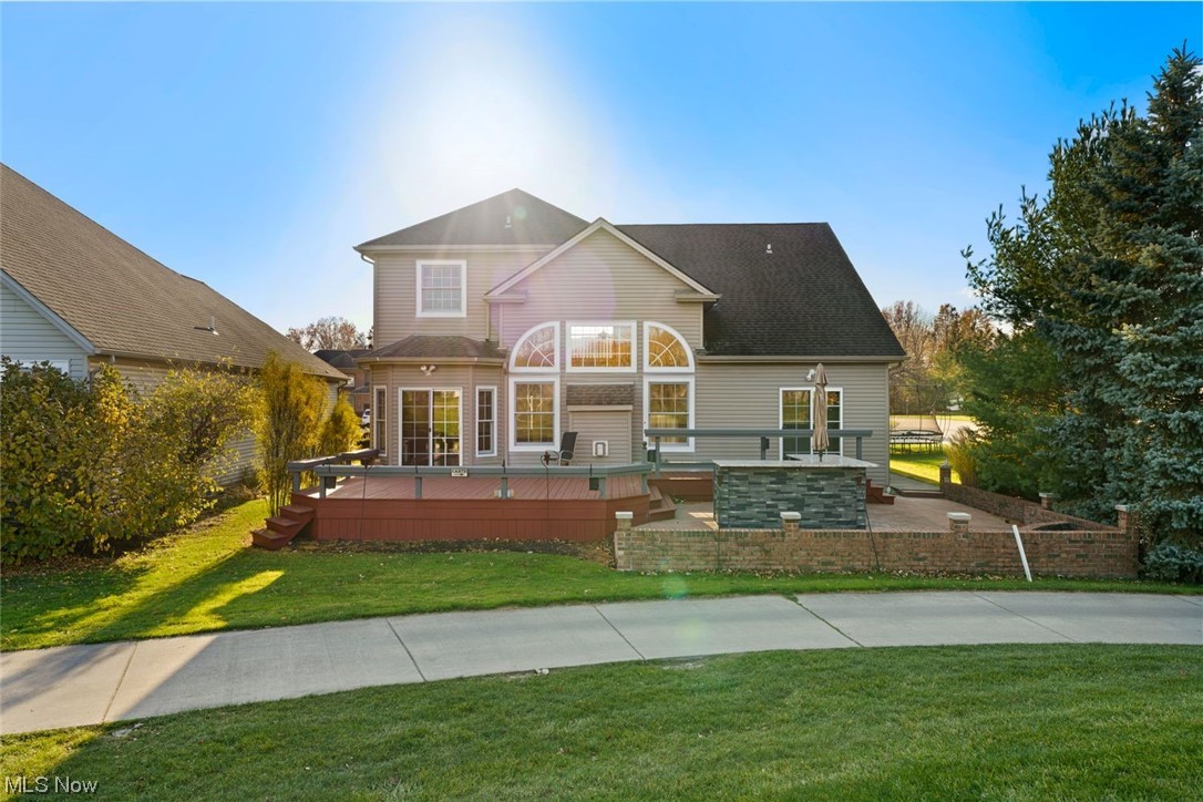 4221 Queens Gate Avon OH 44011