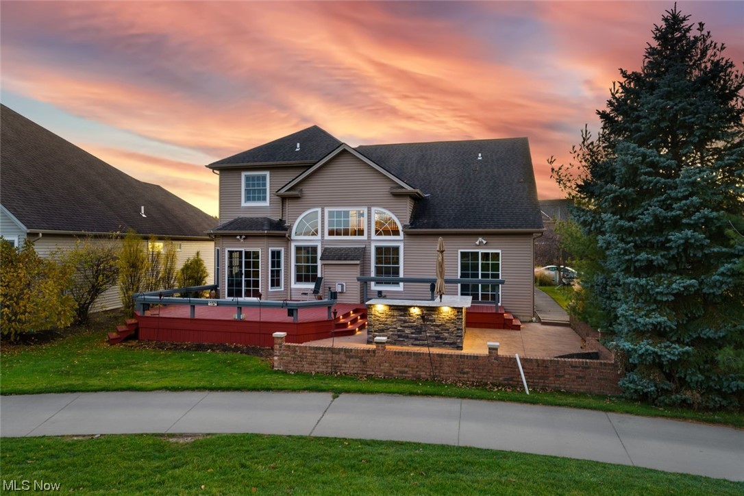 4221 Queens Gate Avon OH 44011