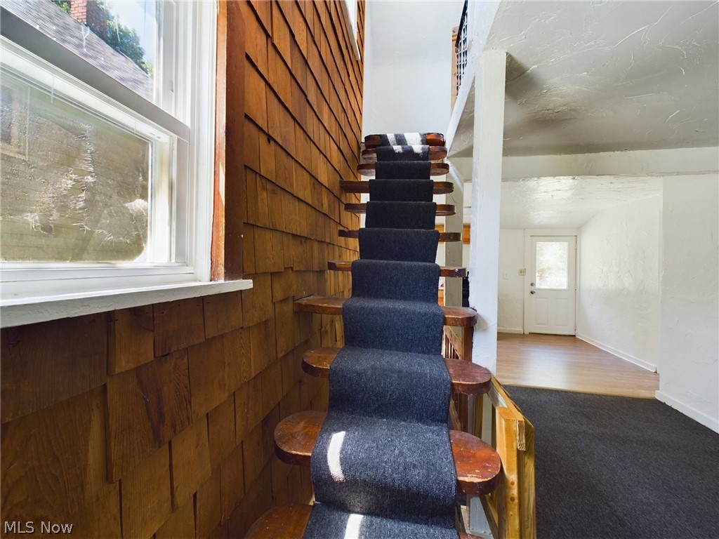 531 Gage Street Akron OH 44311