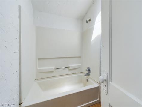 531 Gage Street Akron OH 44311