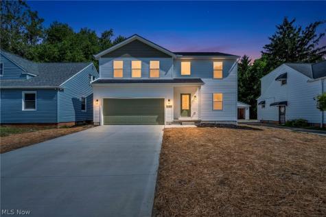 16801 Raymond Maple Heights OH 44137