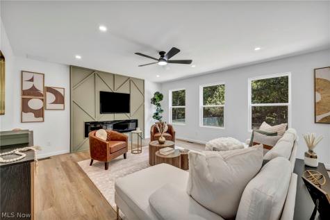 16801 Raymond Maple Heights OH 44137
