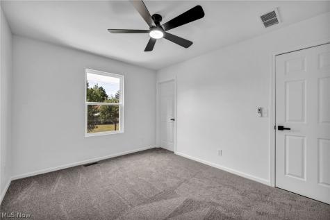 16801 Raymond Maple Heights OH 44137