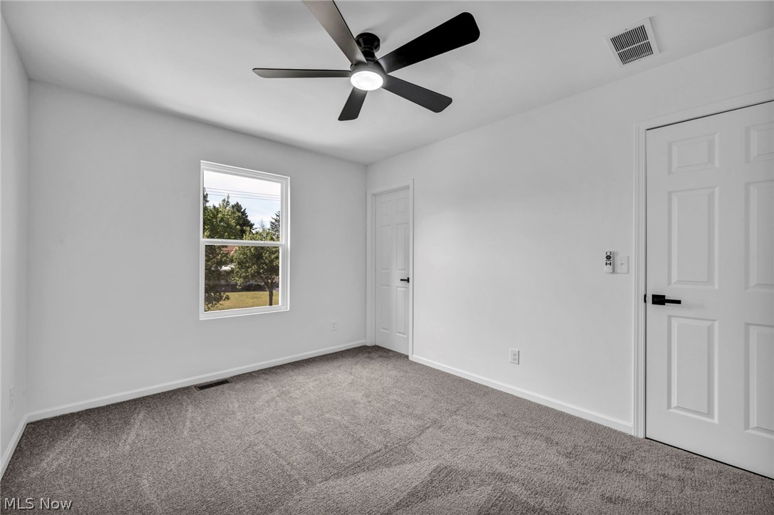 16801 Raymond Maple Heights OH 44137
