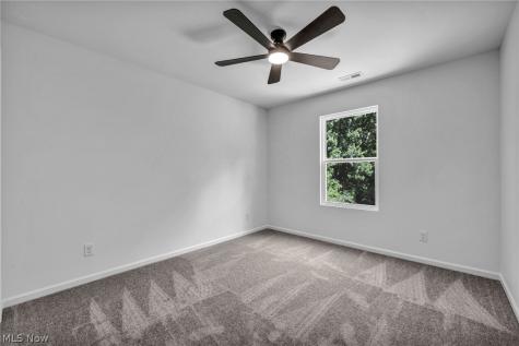 16801 Raymond Maple Heights OH 44137
