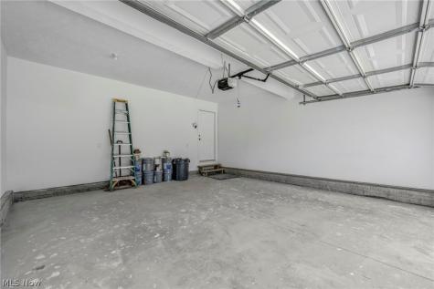 16801 Raymond Maple Heights OH 44137