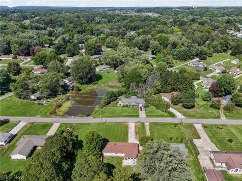 1264 Everbright Drive Uniontown OH 44685