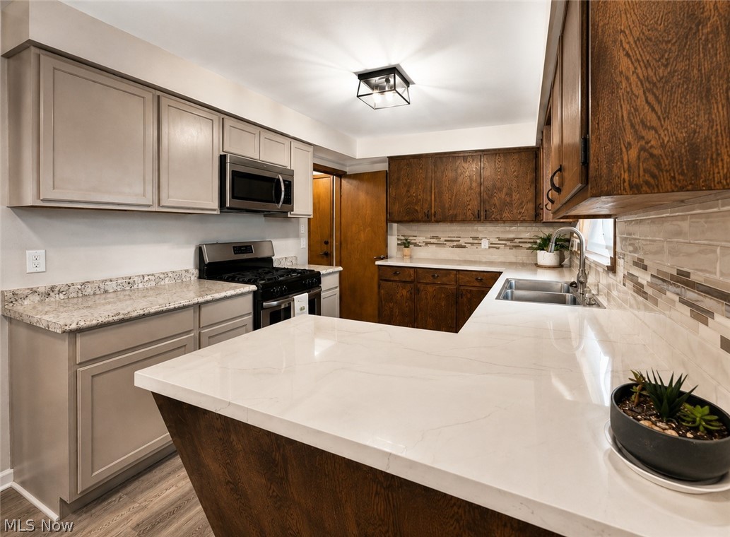 1264 Everbright Drive Uniontown OH 44685